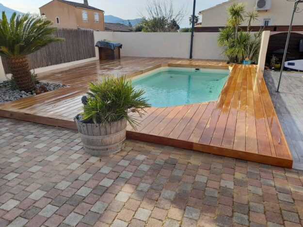 poseur terrasse bois la crau var Conception Fabrication Bois Rénovation