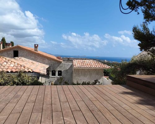 poseur terrasse bois bandol sur pilotis ms construction bois renovation villa