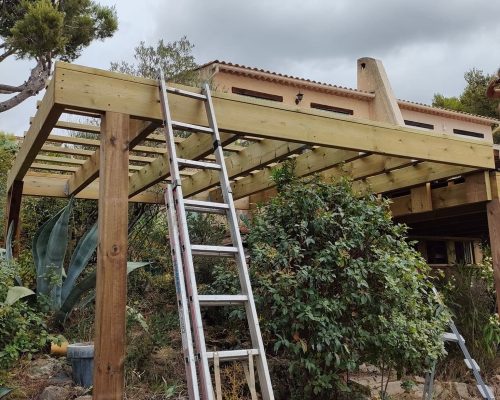 terrasse bois bandol sur pilotis ms construction bois renovation
