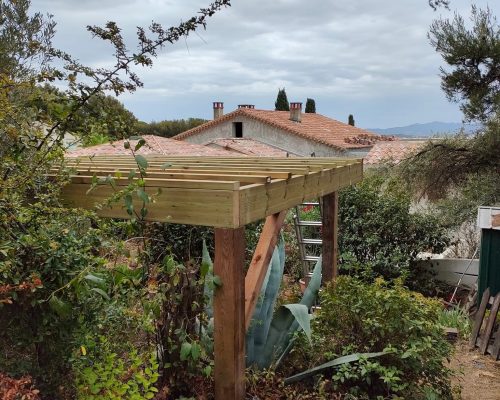 terrasse bois bandol sur pilotis ms construction bois renovation villa
